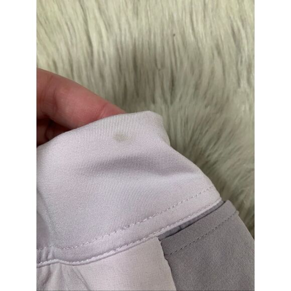 Athleta Girls Running Shorts Inner Liner Zip Pocket Stretch Knit Gym M - Picture 8 of 8